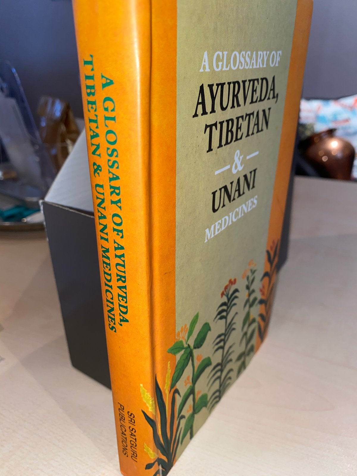 A Glossary of Ayurveda, Tibetan & Unani Medicines, Ophalen of Verzenden, Gelezen, Kruiden en Alternatief