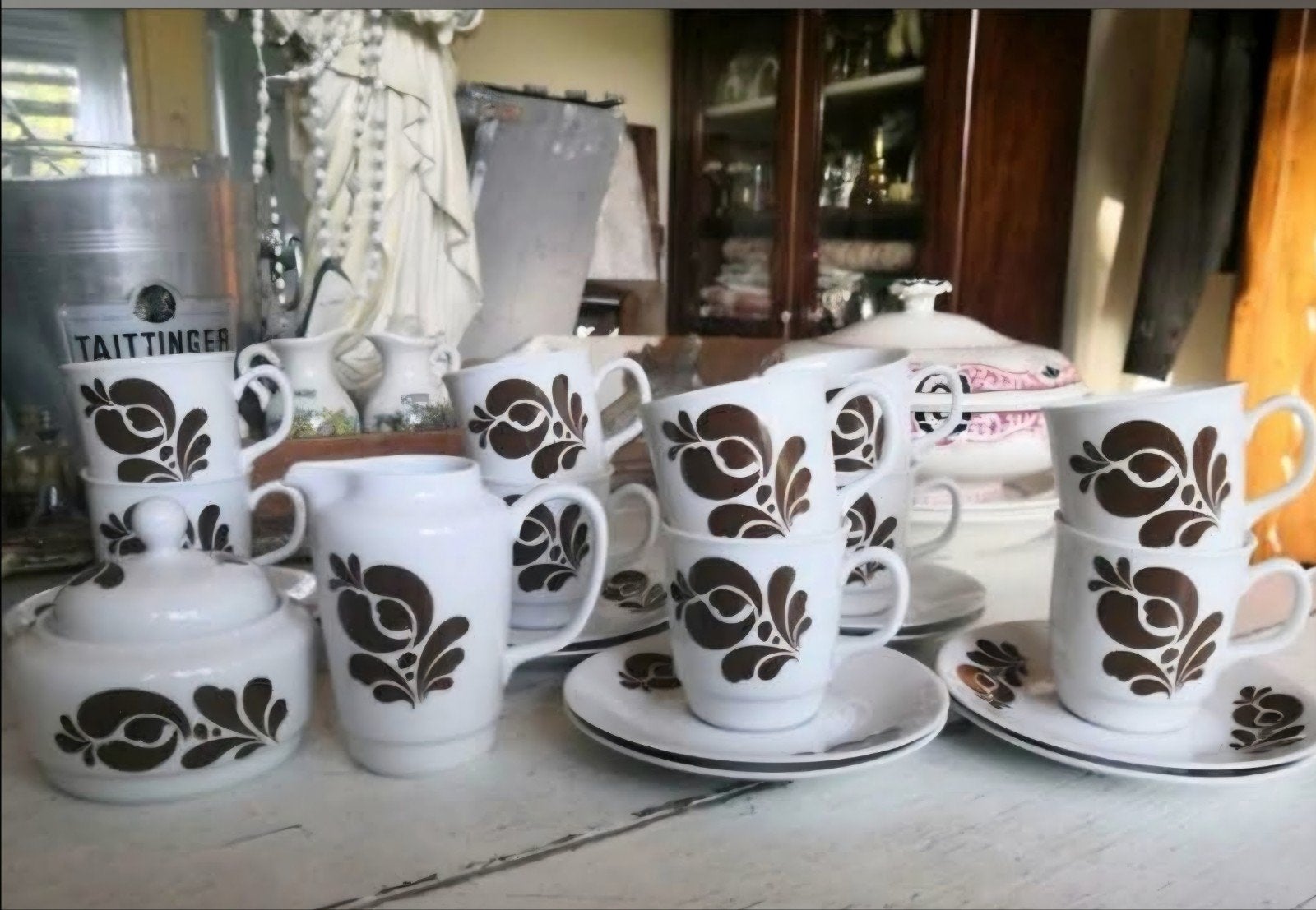 koffieservies koffiekopjes retro vintage wit bruin, Huis en Inrichting, Keuken | Servies, Ophalen of Verzenden, Zo goed als nieuw