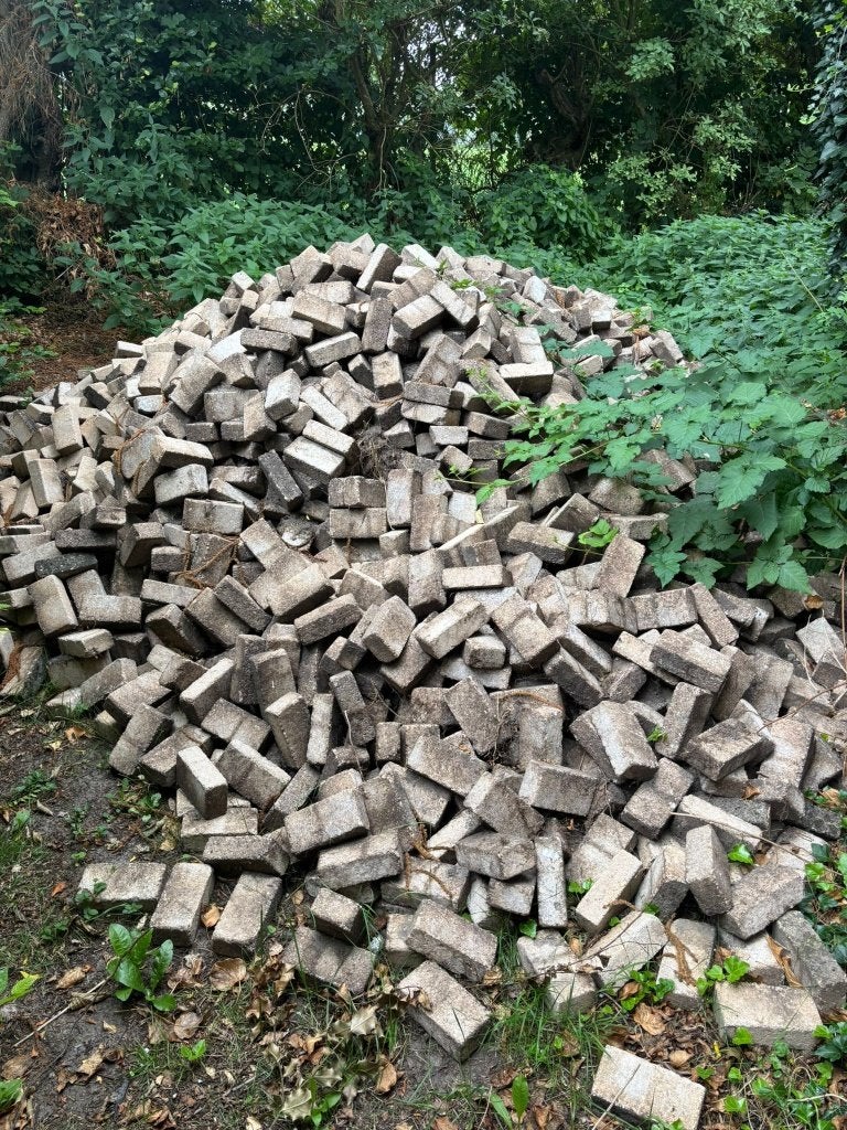 40 m2 terras steentjes, Tuin en Terras, Tegels en Klinkers, Ophalen, Gebruikt, Klinkers, Natuursteen