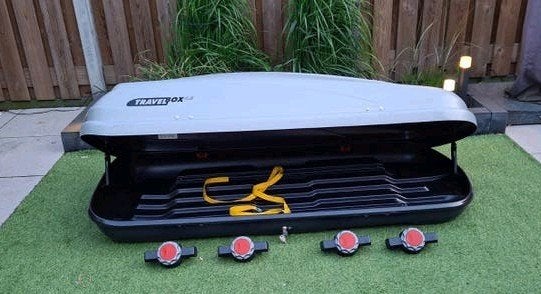 Hapro Travelbox 4.5 Dakkoffer 370 liter te huur Arnhem-zuid, Ophalen, Zo goed als nieuw