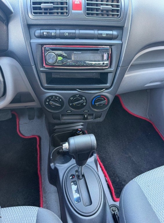 Kia PICANTO 1.1 LXE 5DRS AUTOMAAT RIJDT HEEL GOED NAP APK 8-, Auto's, Kia, Gebruikt, 4 cilinders, Zwart, Airbags