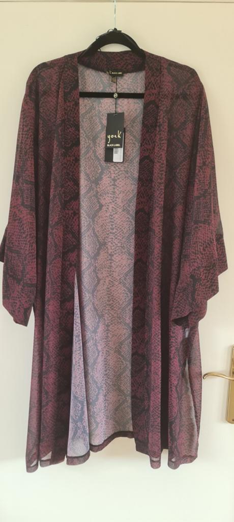 Nieuwe kimono Yoek plussize XL 50 52 bordeauxrood rood snake, Kleding | Dames, Ophalen of Verzenden