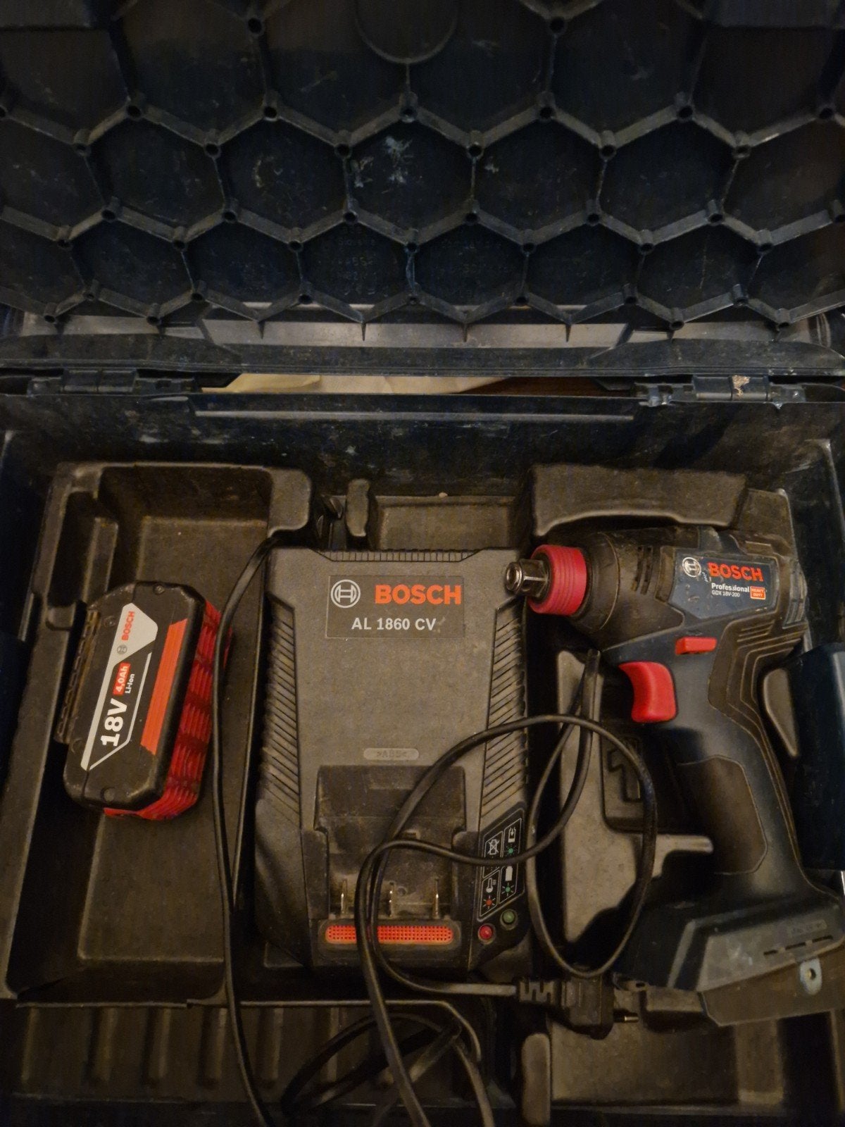 bosch professional slagmoer aanzetter  GDX 18V-200, Ophalen of Verzenden, Zo goed als nieuw, Boor- en Schroefmachine