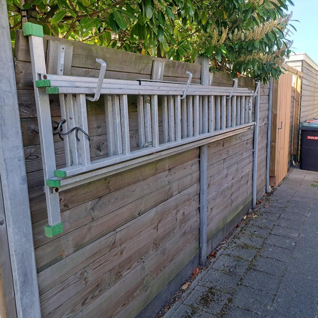 Stevige 3 delige aluminium ladder, uitschuifbaar 3x10, Doe-het-zelf en Verbouw, Ladders en Trappen, Ophalen, Gebruikt, 4 meter of meer