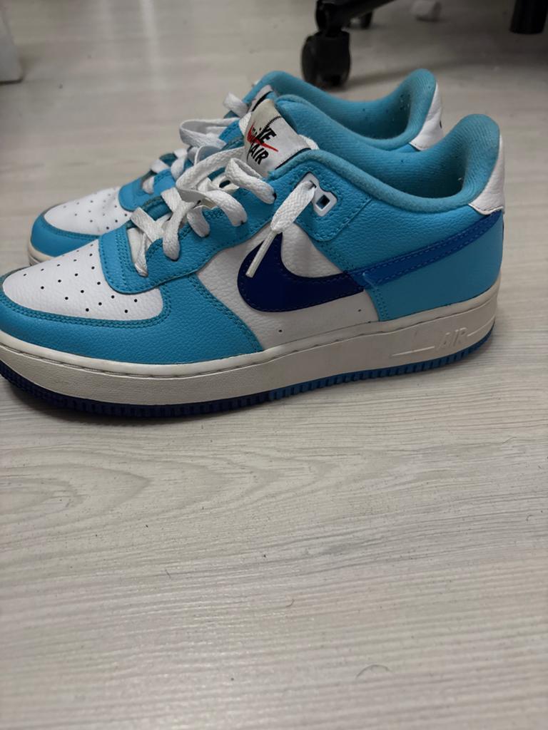 Nike Air Force 1 Low '07 LV8 Blauw - Maat 40, Ophalen of Verzenden, Gebruikt, Blauw, Overige merken