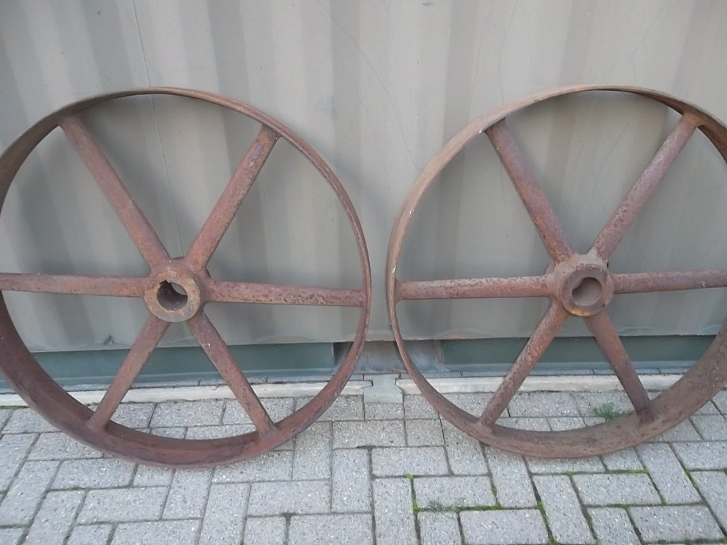 gietijzeren wielen, Ophalen
