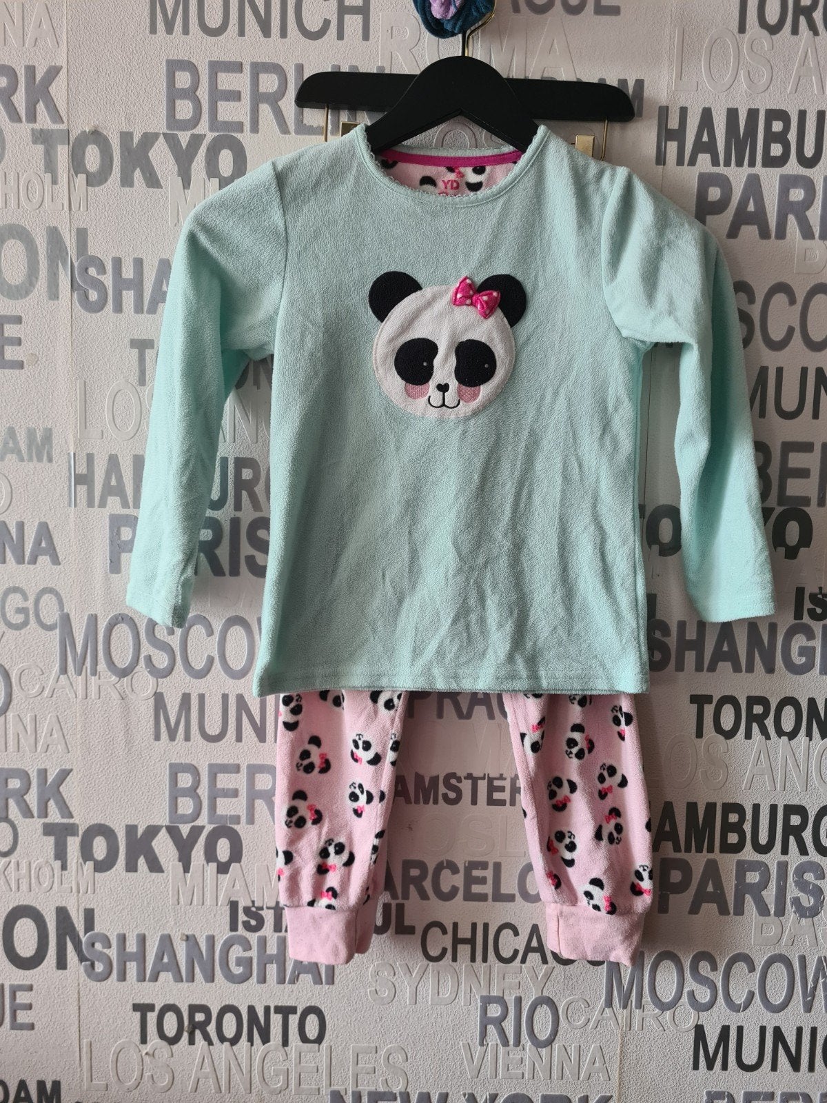Leuke pyjama voor meisjes, maat 134, met pandaprint, Kinderen en Baby's, Kinderkleding | Maat 134, *, Nacht- of Onderkleding, Gebruikt