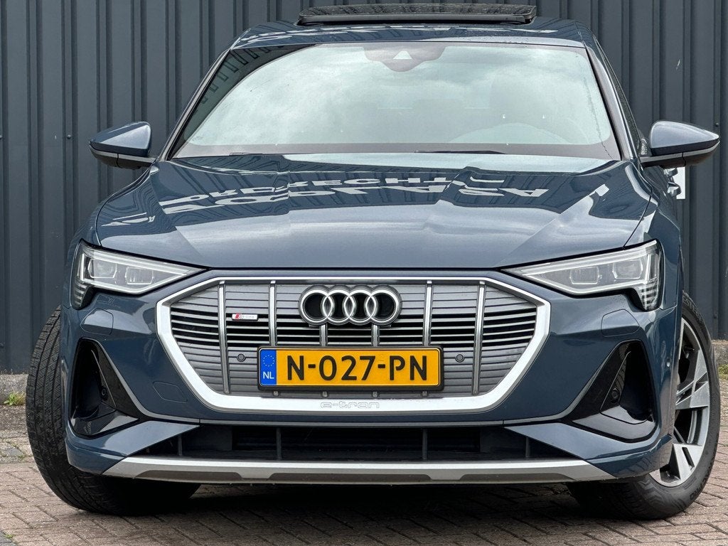 Audi E-tron Sportback 50 quattro S edition 71 kWh|Luchtverin, Auto's, Automaat, 71 kWh, Blauw, Leder en Stof