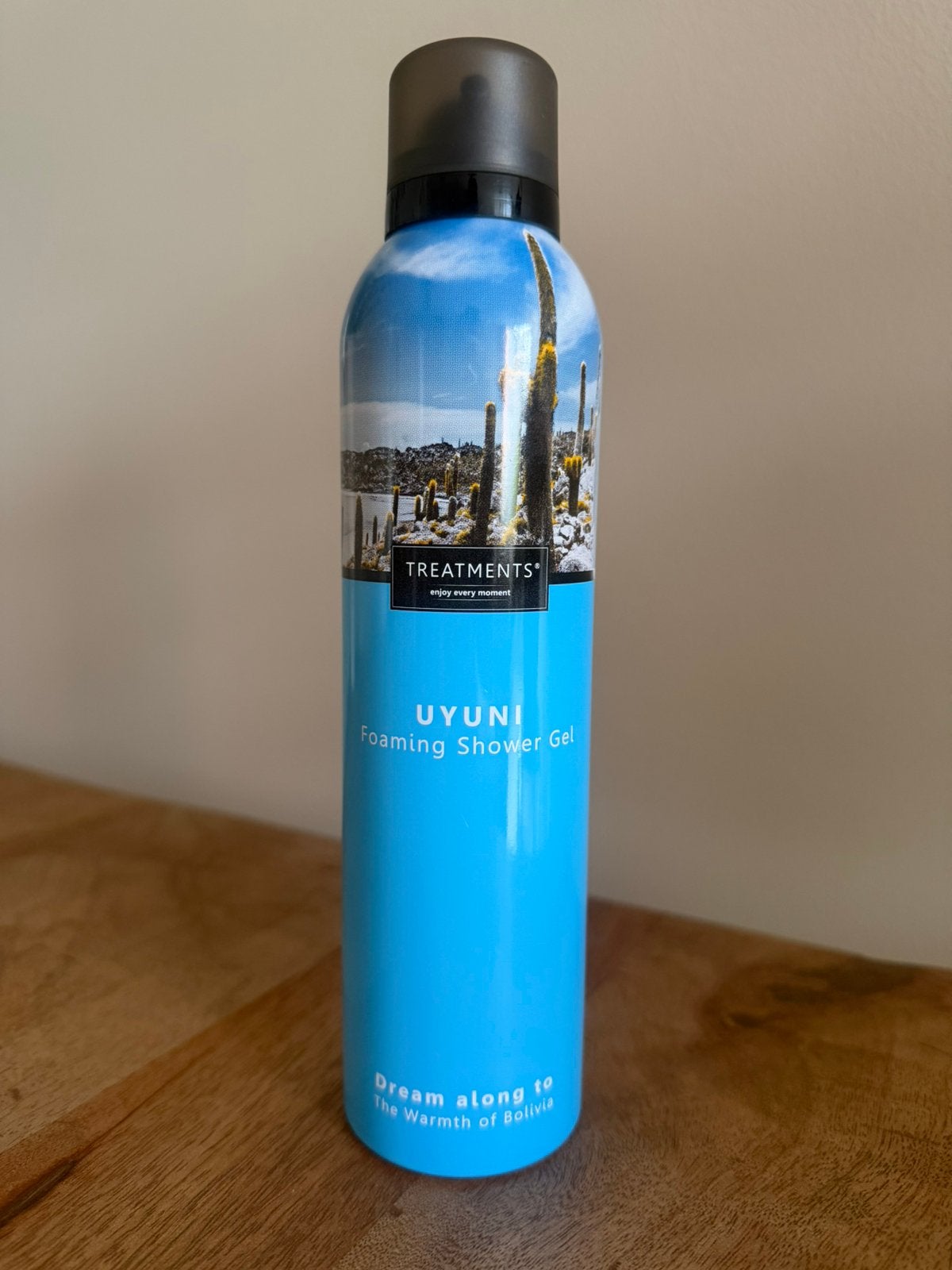 Nieuw Treatments - Uyuni foaming showel gel 200ml, Ophalen of Verzenden, Nieuw, Bad & Douche