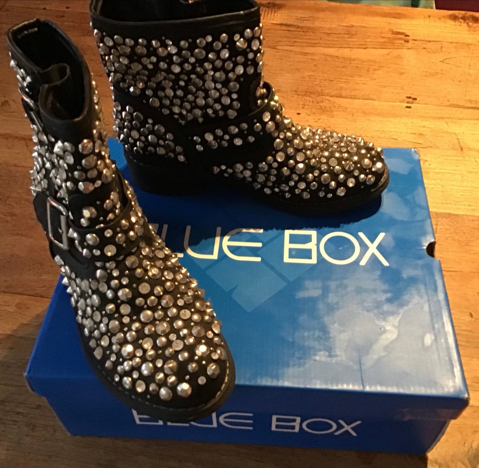 Blue Box zwarte laarsjes met spikes, maat 36, nieuw, Zwart, Lage of Enkellaarzen, Nieuw, Ophalen of Verzenden