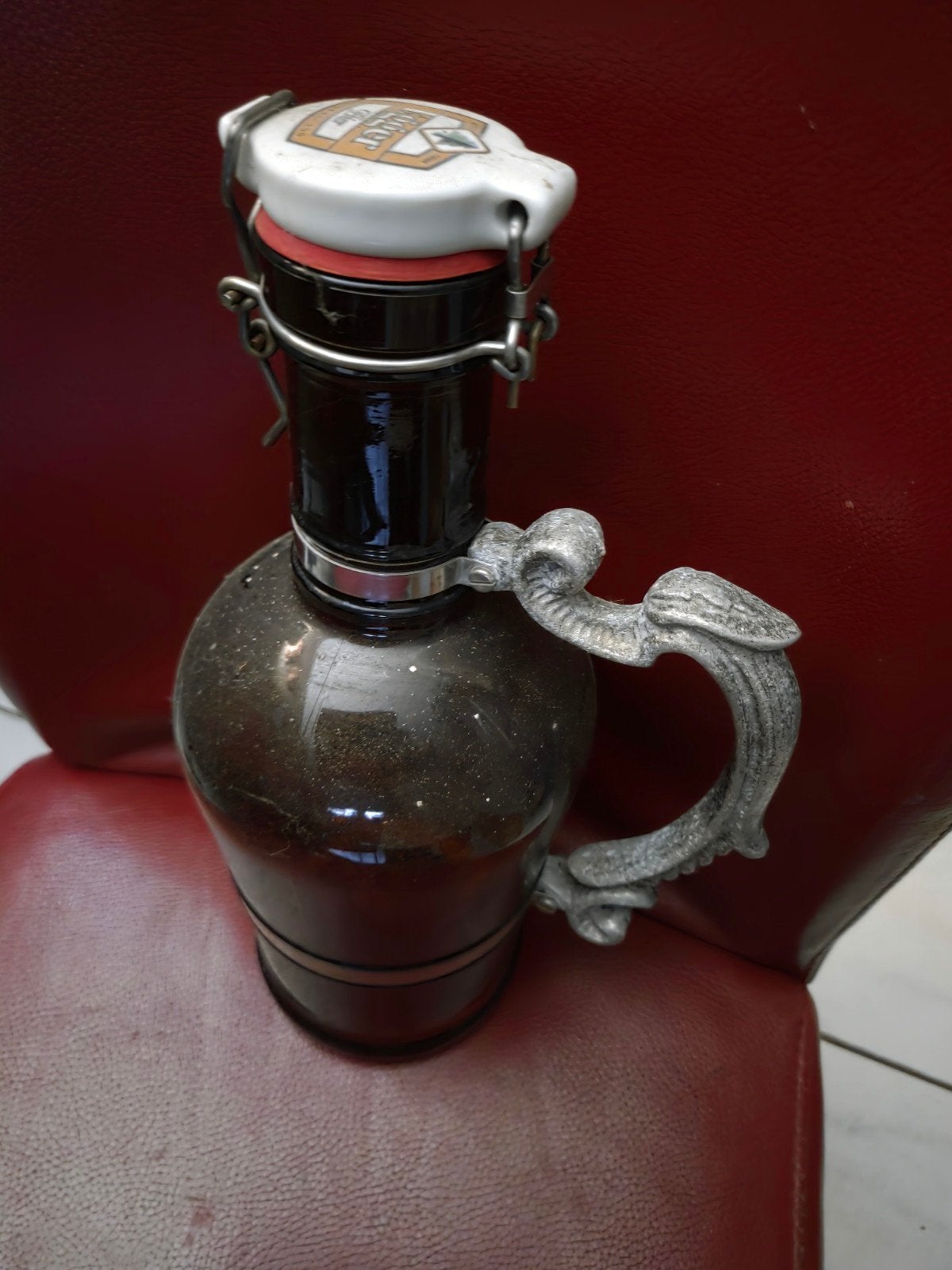 Egger Bier fles met beugel en metalen handvat, Ophalen of Verzenden, Gebruikt