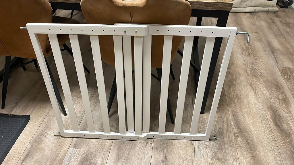 Wit houten traphekje uitschuifbaar, Kinderen en Baby's, Ophalen of Verzenden, Gebruikt, Hout, 115 cm of meer