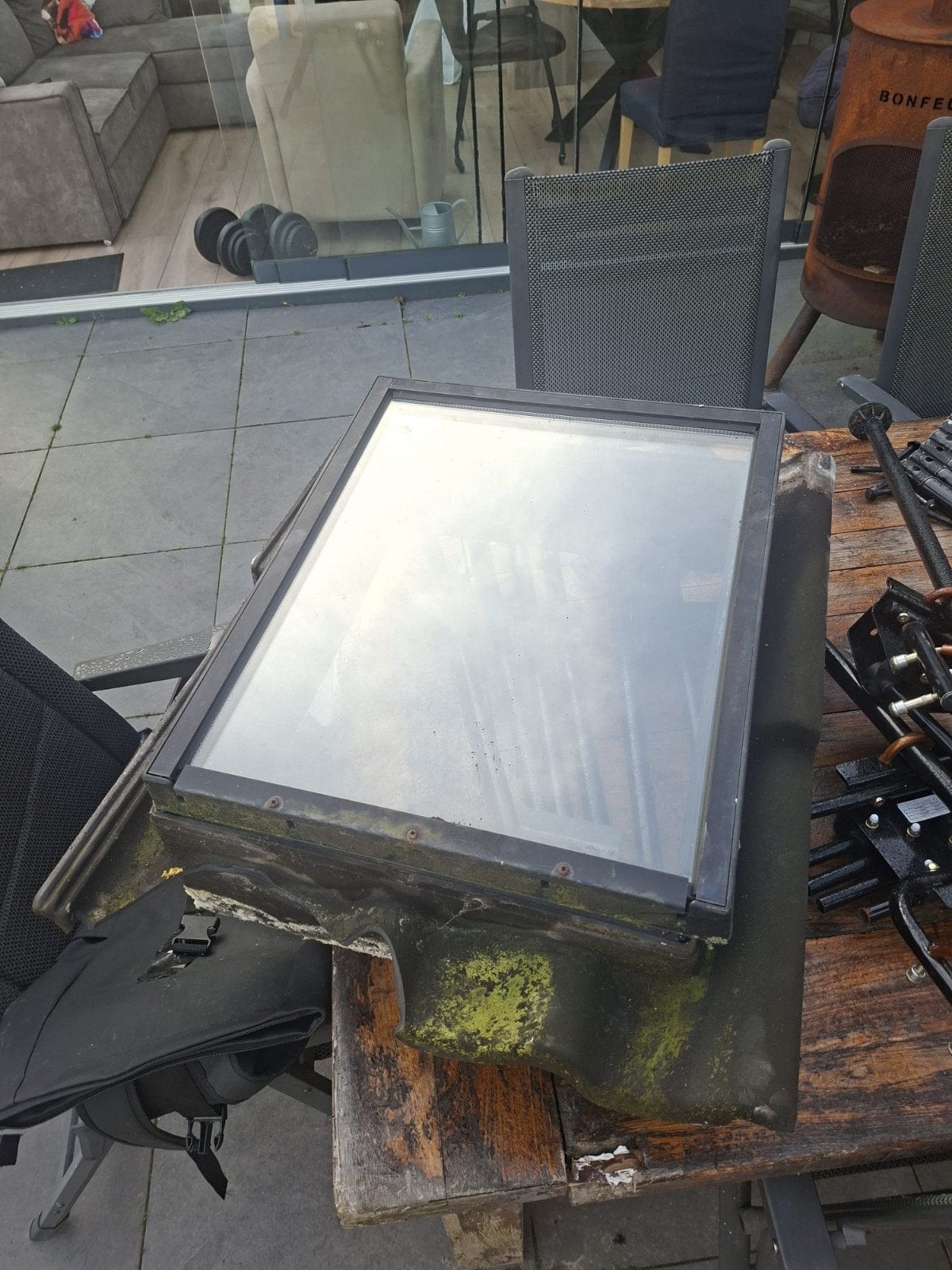 Gratis: Oude dakraam/lichtkoepel voor schuur, Ophalen, Gebruikt