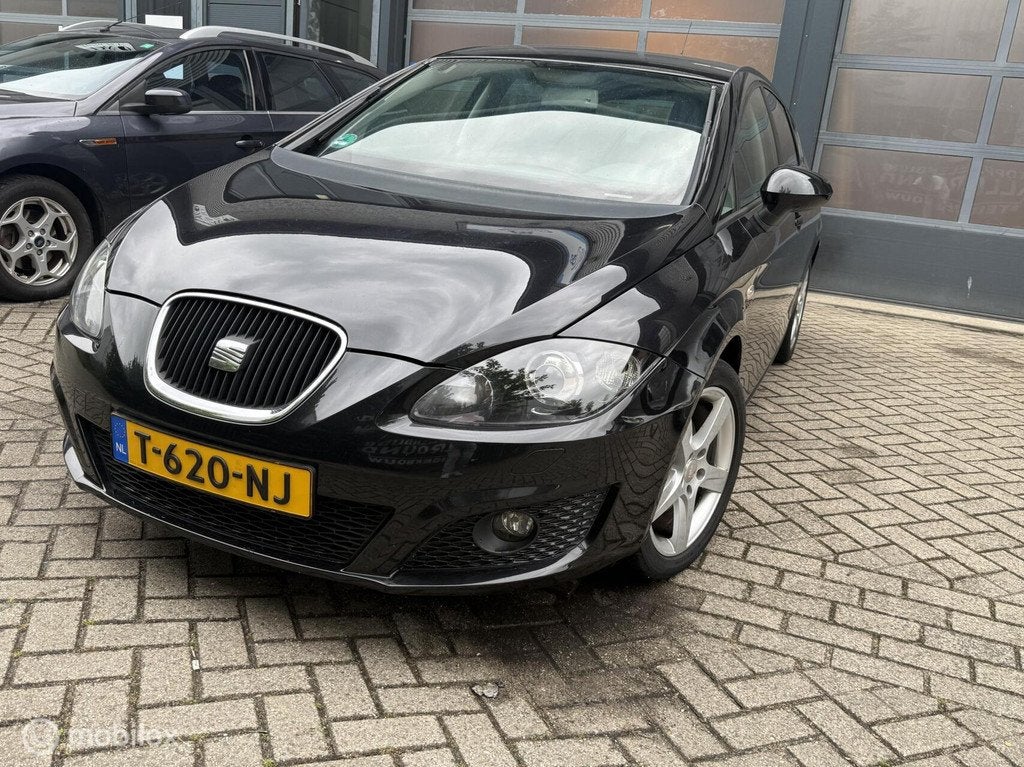 Seat Leon 1.8 TFSI Businessline High|ABC uitlaat|lees adv, Euro 5, 15 km/l, Gebruikt, 680 kg