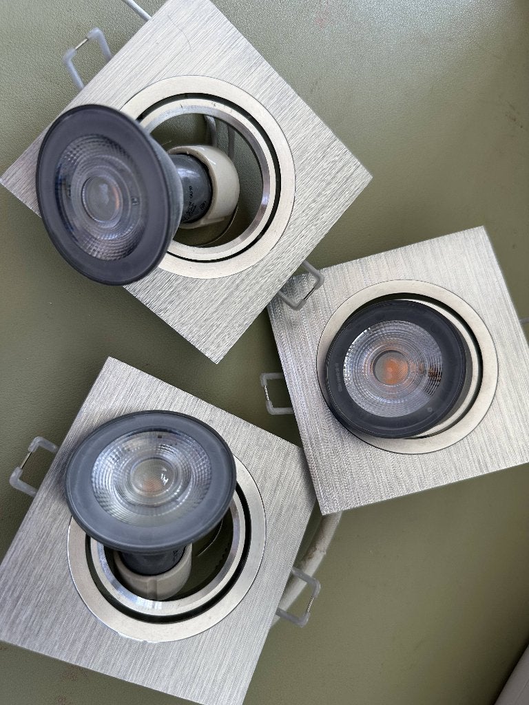3x Inbouwspots vierkant aluminium GU10, incl. lampen, Gebruikt, GU10, Ophalen of Verzenden, LED
