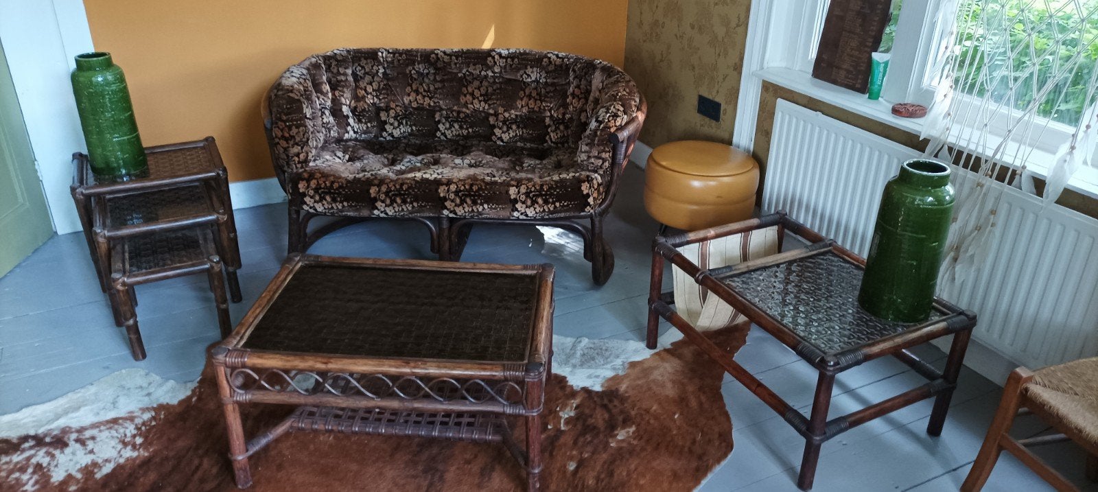 Compleet vintage Manou set bankje met tafels, Huis en Inrichting, Ophalen, Stof