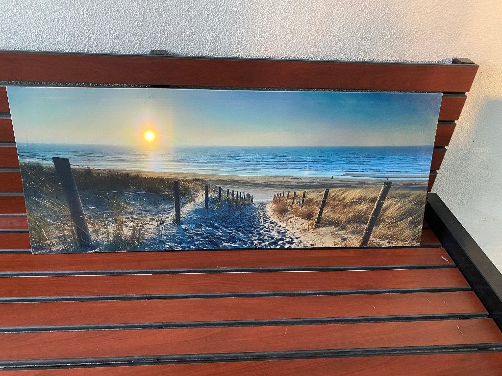 Schilderij zonsondergang strand en duinen, Ophalen of Verzenden, Zo goed als nieuw, Schilderij, 75 tot 100 cm