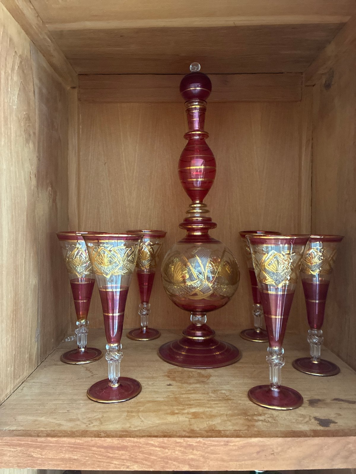 Egyptische Wijnset met Karaf en 6 Glazen - Nette Staat, Ophalen