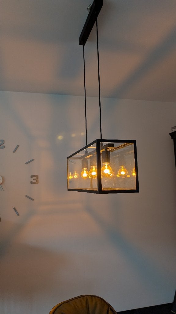 Hanglamp met 3 lampen (merk EGLO), Huis en Inrichting, Lampen | Hanglampen, Ophalen, Nieuw, Industrieel, Modern, E27 (groot)