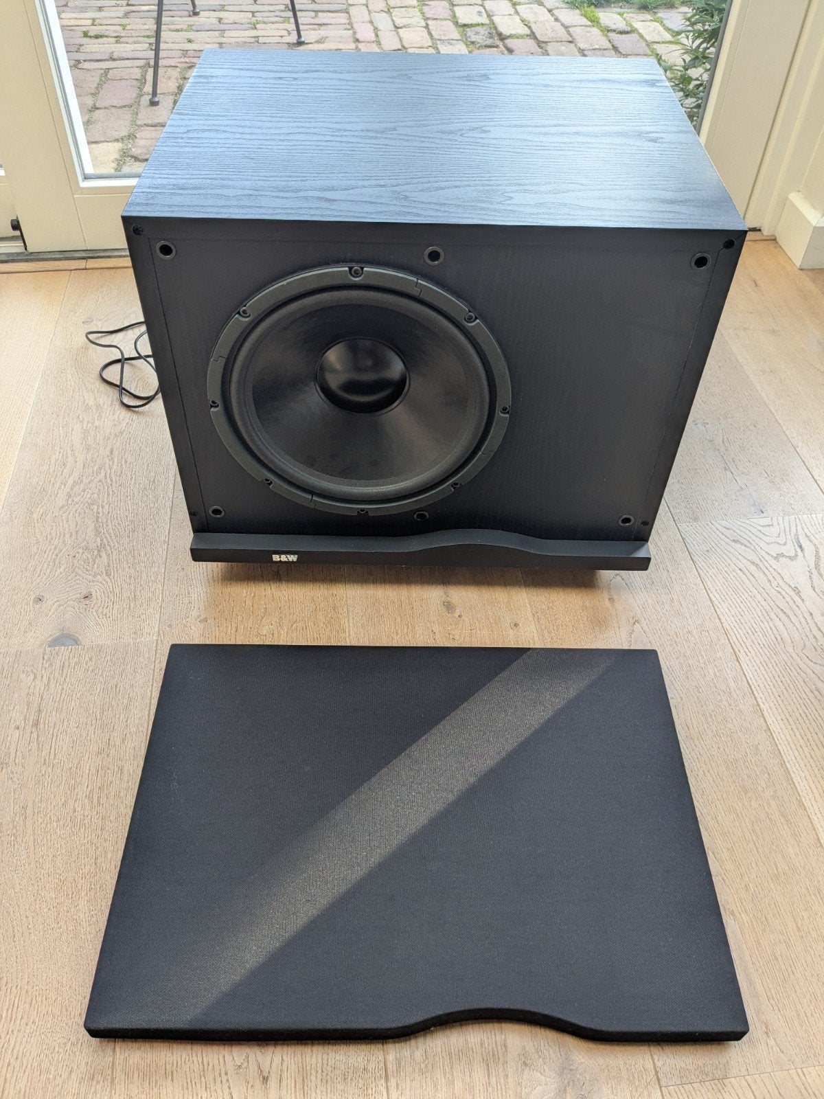 DEFECT B&W ASW1000, Bowers & Wilkins subwoofer ASW 1000, Ophalen, Bowers & Wilkins (B&W), 120 tot 150 watt, Subwoofer