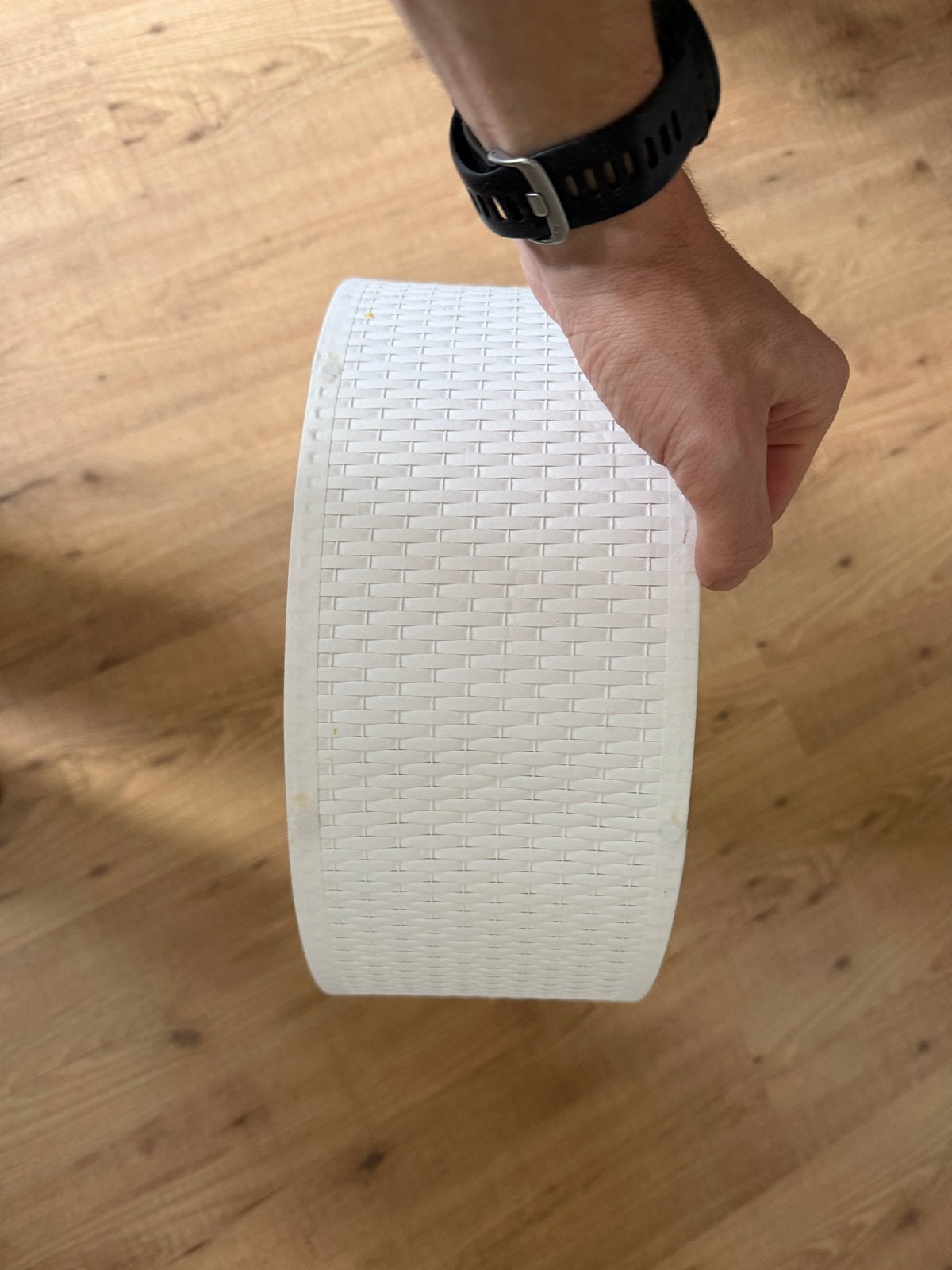 Witte plafondlamp met rotan-look, Huis en Inrichting, Ophalen, Wit, Overige merken, Gebruikt