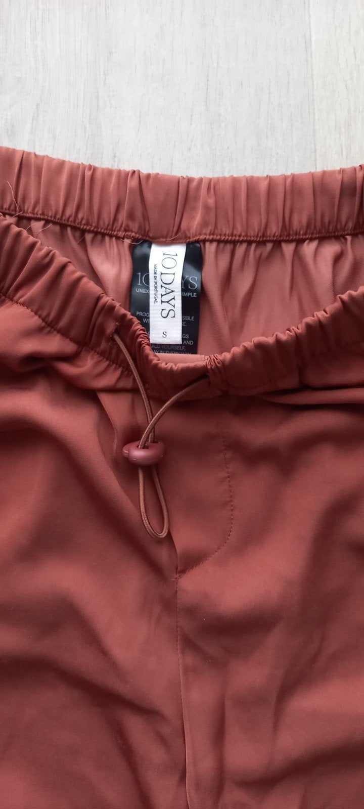 Broek van merk 10DAYS maat 38, Kleding | Dames, Broeken en Pantalons, Maat 38/40 (M), Verzenden, 10days, Nieuw