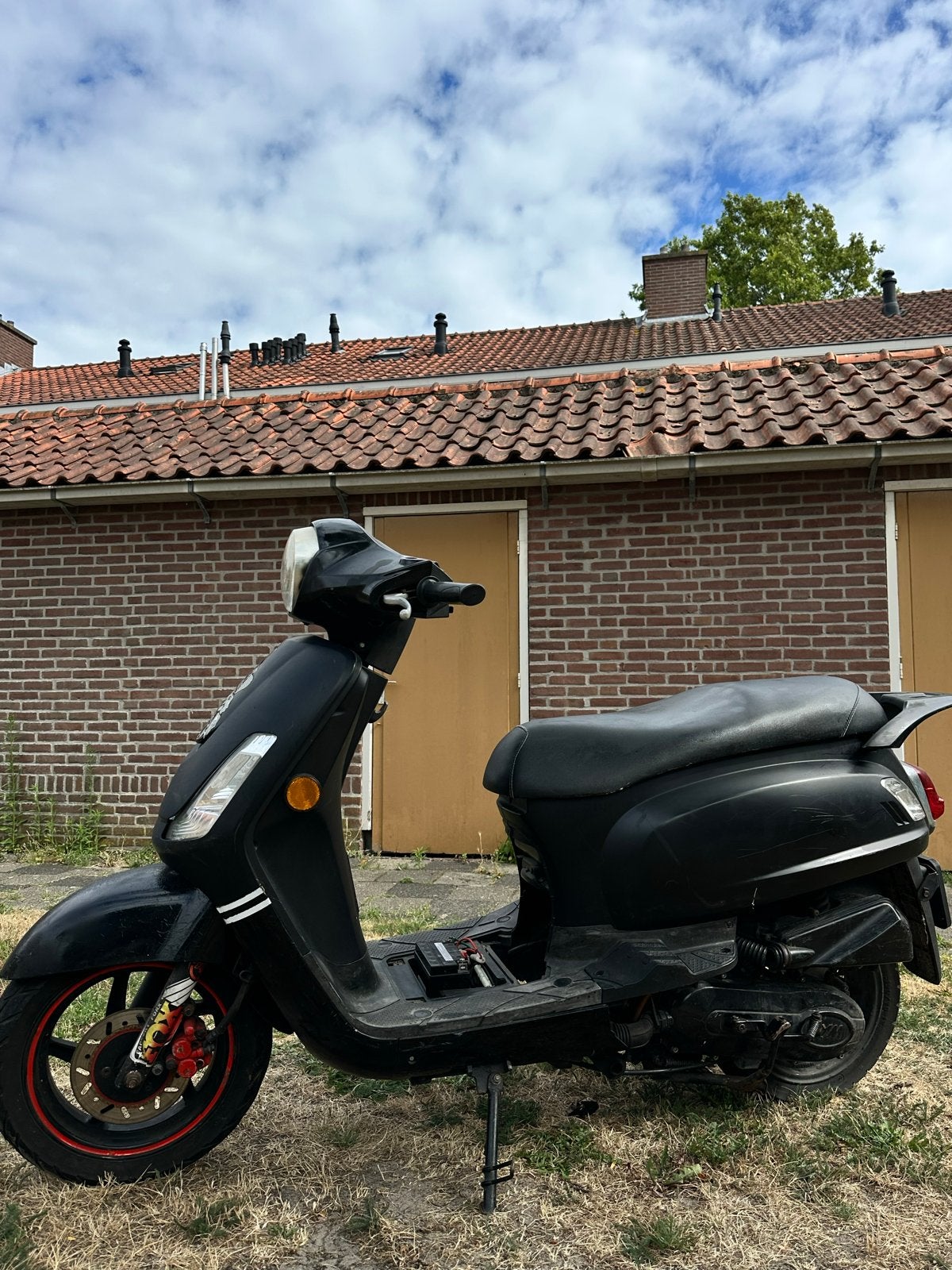 Snoerfiets - Zwarte Scooter, Gebruikt, Benzine, Ophalen, Overige merken