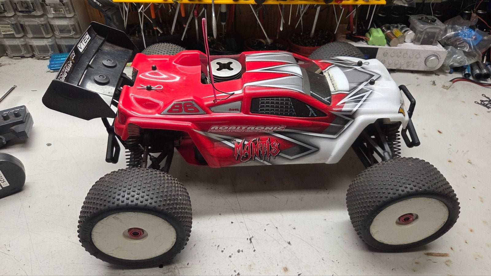 te koop leuke robitronic, Gebruikt, Auto offroad, Ophalen of Verzenden, Schaal 1:8