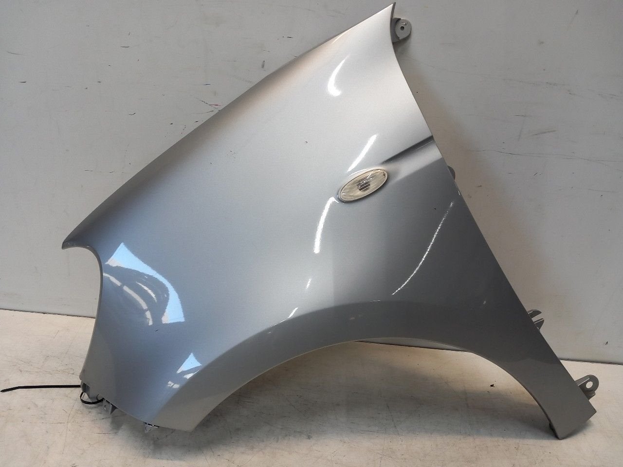 Spatbord links voor Smart Forfour, Onderdelen@venauto.nl, Van der Ven Autorecycling B.V., Gebruikt, Ettenseweg 76, 4706 PB Roosendaal, The Netherlands