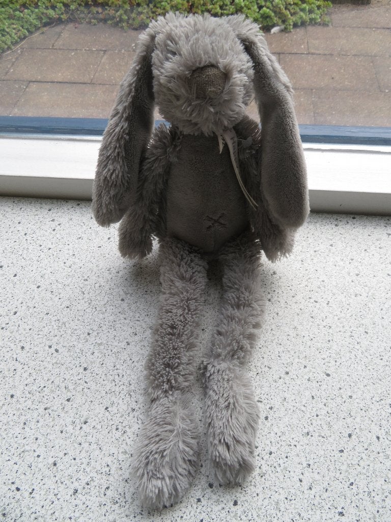 Konijn Rabbit Richie merk Happy Horse grijs met wit staartje, Kinderen en Baby's, Speelgoed | Knuffels en Pluche, Happy Horse