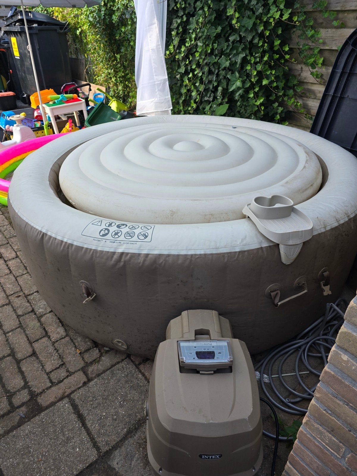 jacuzzie., Ophalen, Gebruikt, Afdekzeil, Opblaasbaar
