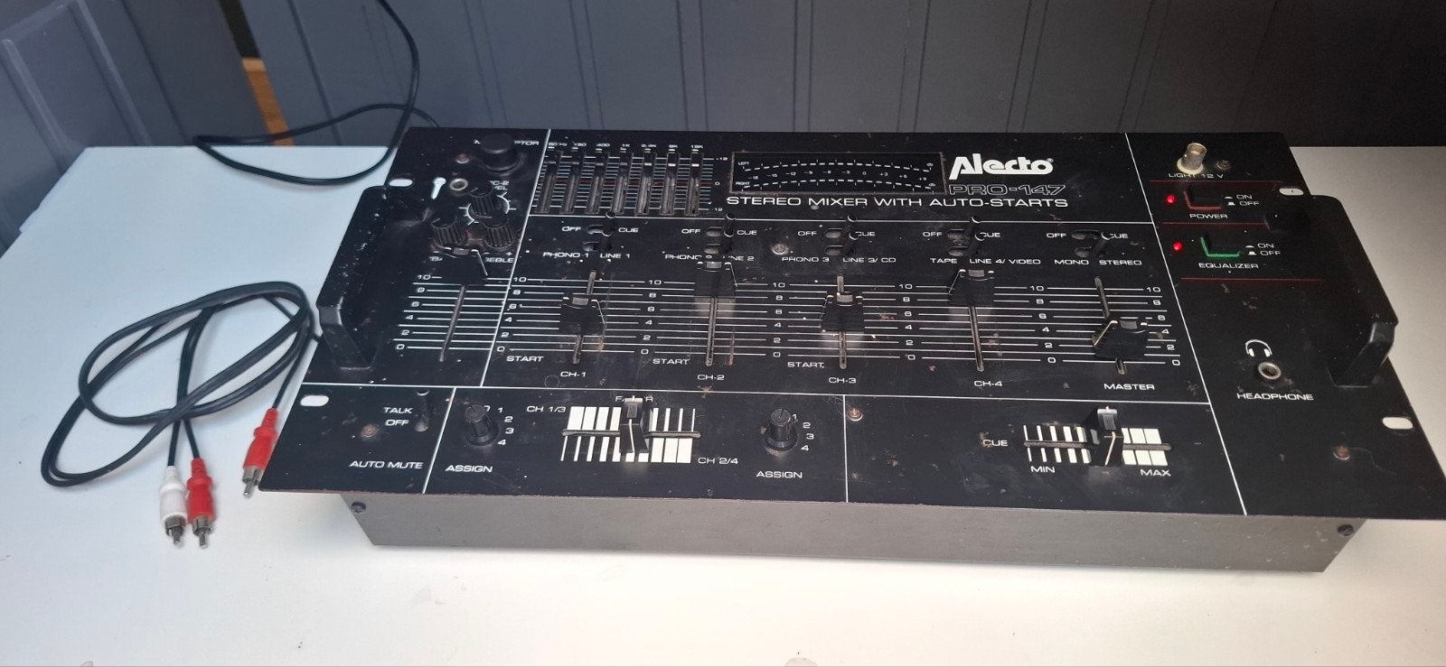 Alecto PRO-147 stereo DJ-mengpaneel - Ideaal voor hobbyist, Muziek en Instrumenten, Mengpanelen, Ophalen, Gebruikt, Microfooningang