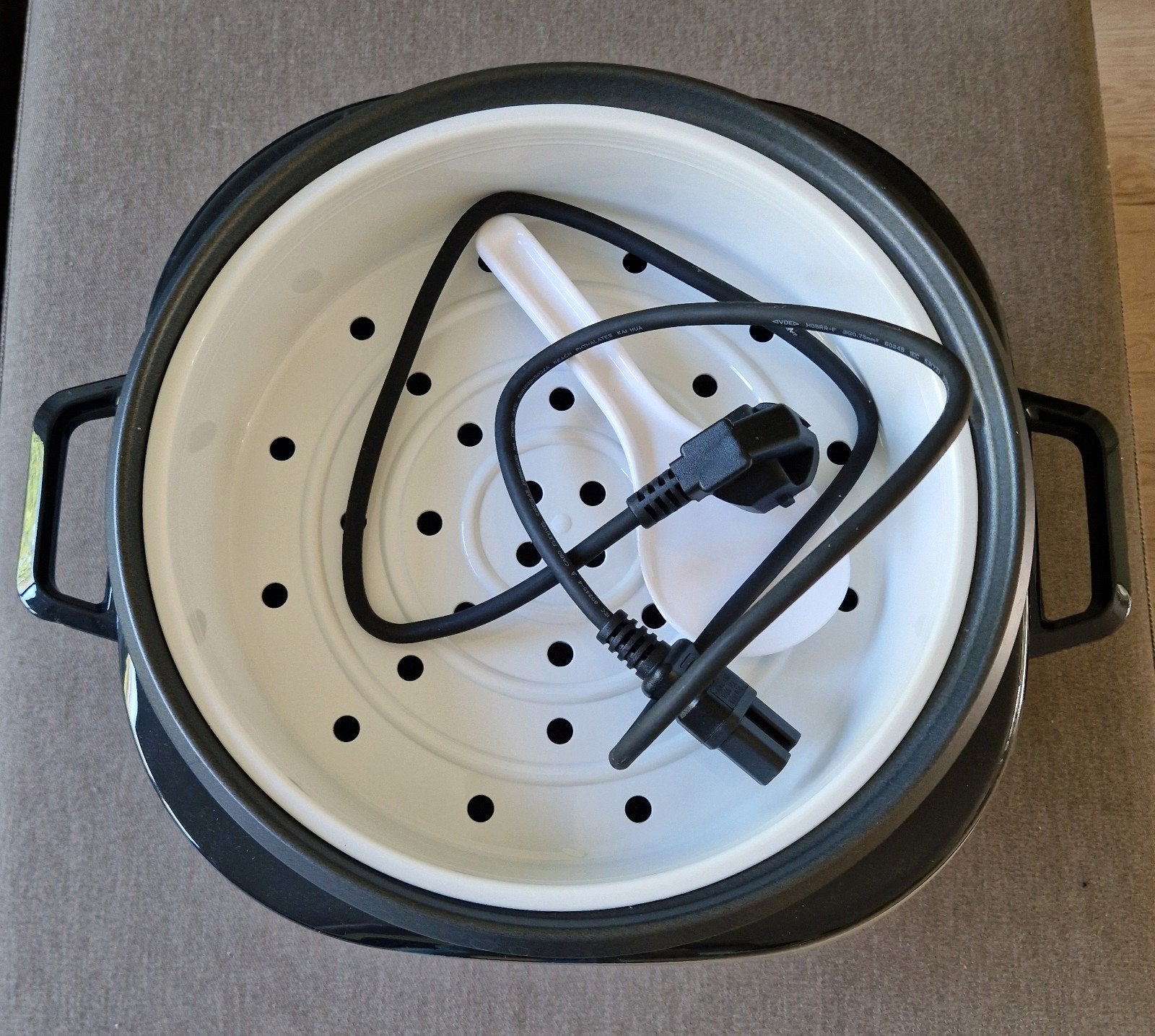 Russel Hobbs Maxicook rijstkoker model 23570-56, Overige typen, Ophalen of Verzenden, Zo goed als nieuw, Rvs
