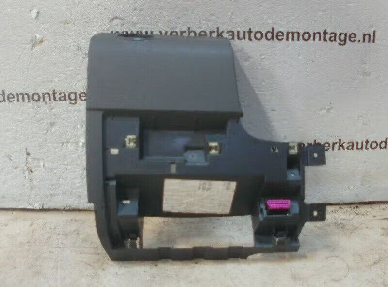 DASHBOARD DEEL Caddy III (2KA,2KH,2CA,2CH) (2k5-858-367), Gebruikt, Berliner Ring 2 38440 Wolfsburg, DE, Volkswagen, Volkswagen AG
