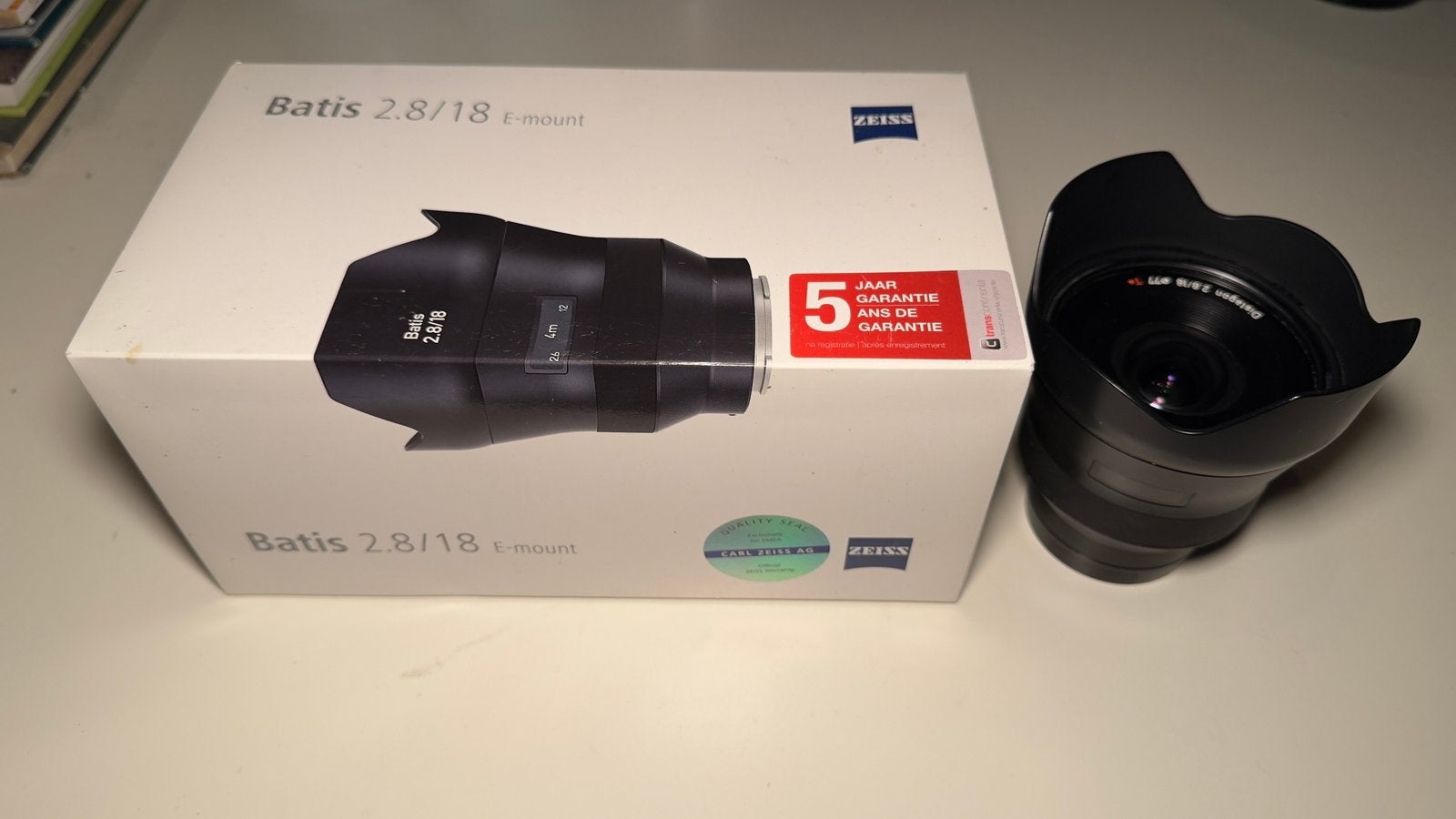 Te koop Zeiss Batis 18 mm f 2.8, Audio, Tv en Foto, Fotografie | Lenzen en Objectieven, Ophalen of Verzenden, Zo goed als nieuw