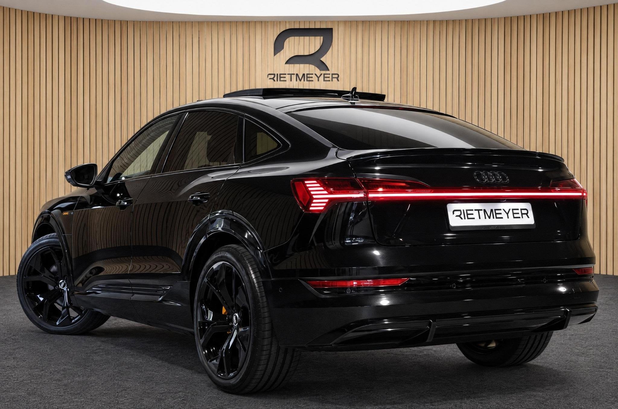 Audi e-tron Sportback 55 quattro S-Line |Pano |97% SOH |B&O, Auto's, Automaat, 12 maanden, 95 kWh, Leder en Stof