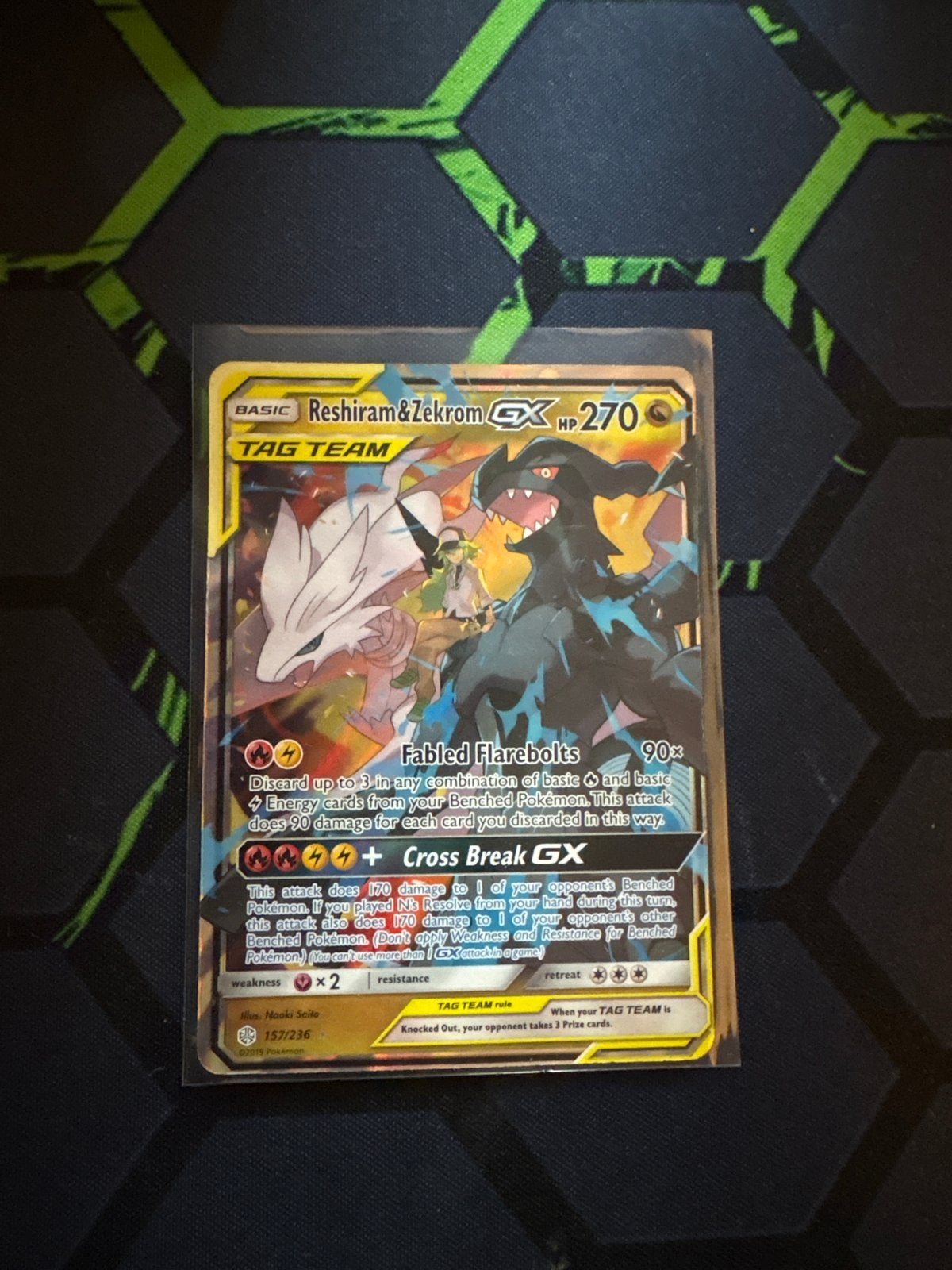 Pokemon Kaart Reshiram & Zekrom GX (Full Art) - Tag Team, Ophalen of Verzenden, Zo goed als nieuw, Losse kaart, Foil