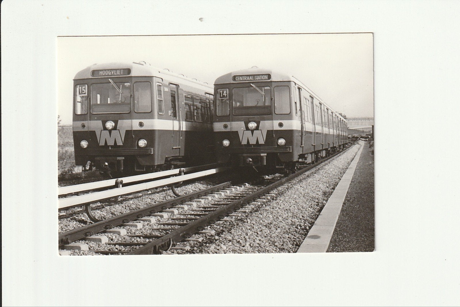 ROTTERDAM EN Z'N TRAM 230 METRO STELLEN BAANVAK SLINGE RHOON, 1960 tot 1980, Foto, Ophalen of Verzenden, Zo goed als nieuw