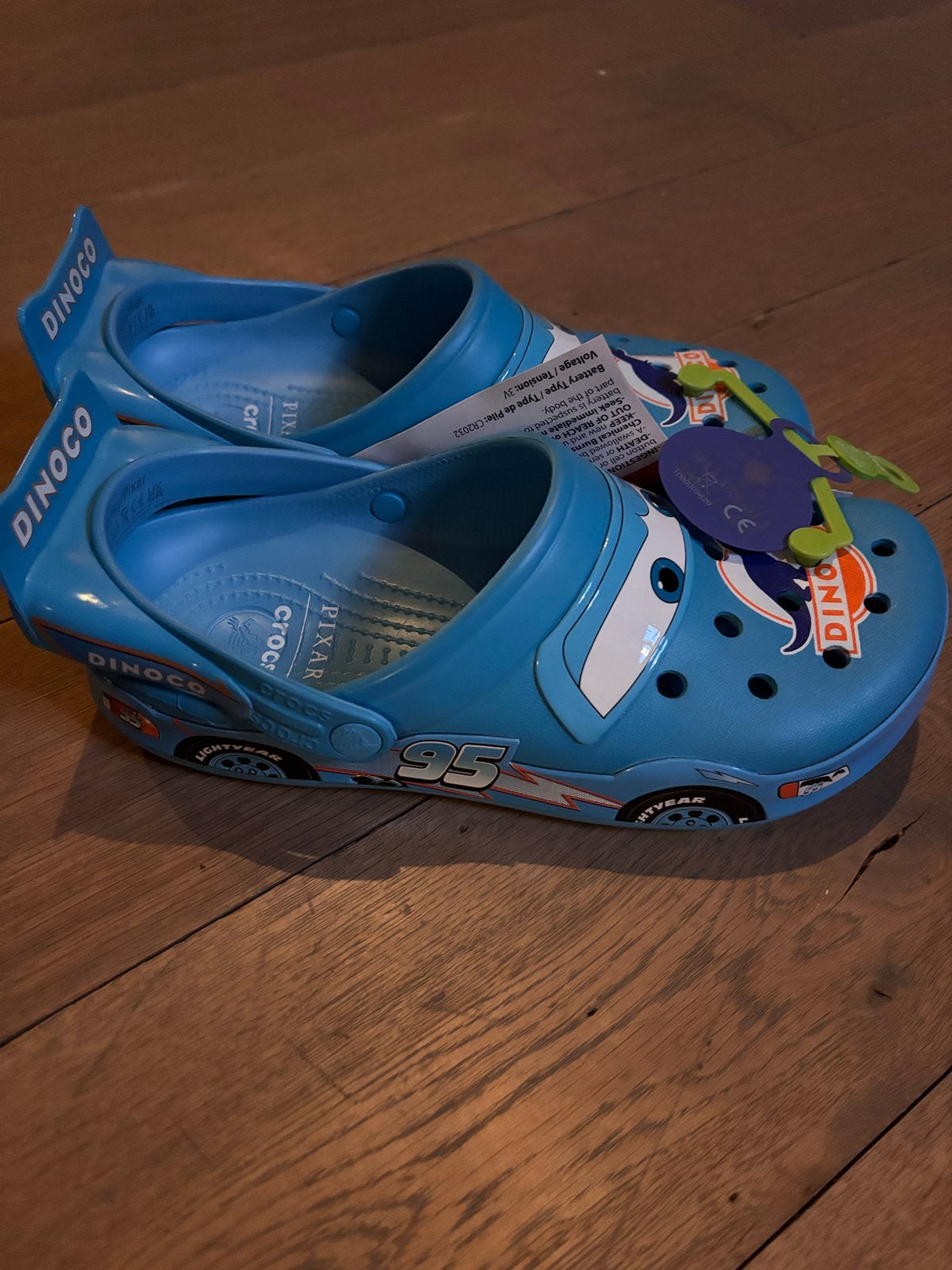 Crocs Cars Dinoco maat 42/43 - Nieuw!, Kleding | Heren, Ophalen of Verzenden, Nieuw, Blauw