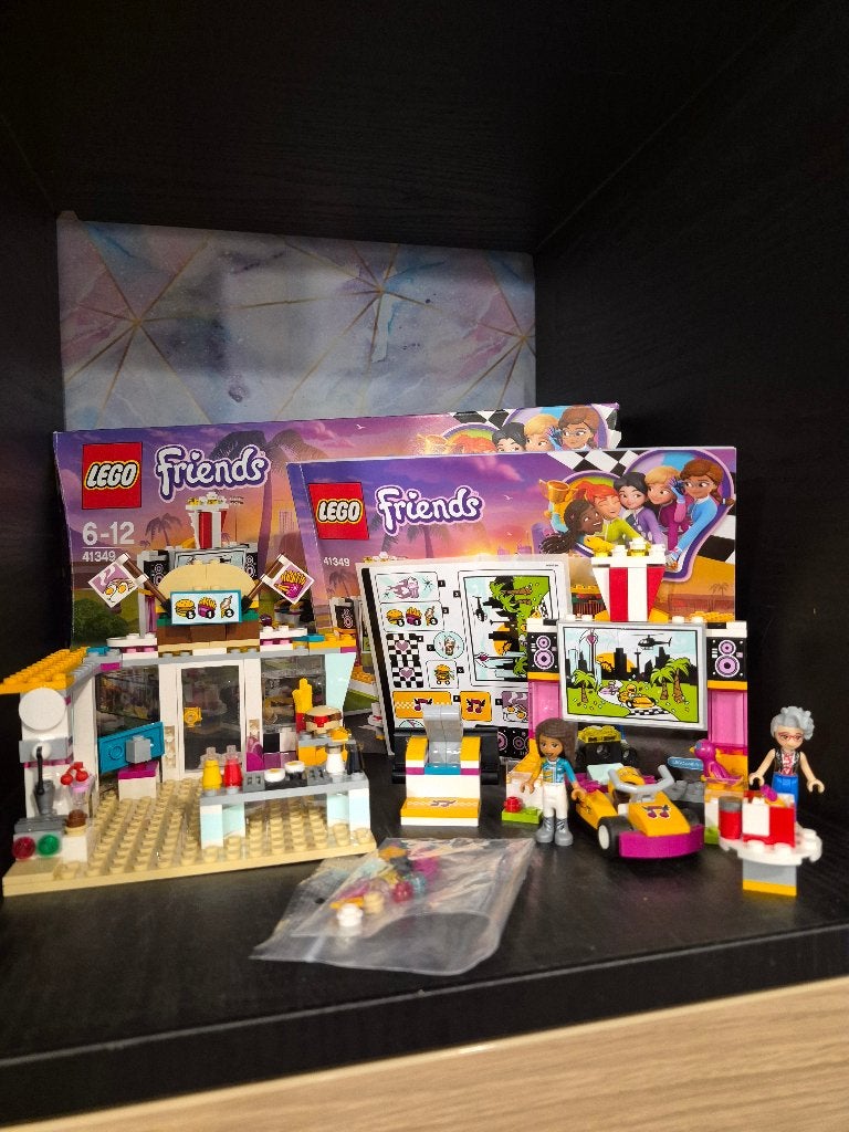 LEGO Friends 41349 Go-kart diner – 100%Compleet+NEW Sticker!, Lego, Inclusief accessoires, Friends, Ophalen of Verzenden