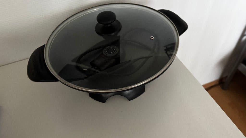 DOMO Elektrische Wokpan met Deksel - nieuw, Overige materialen, Nieuw, Ophalen of Verzenden, Met deksel
