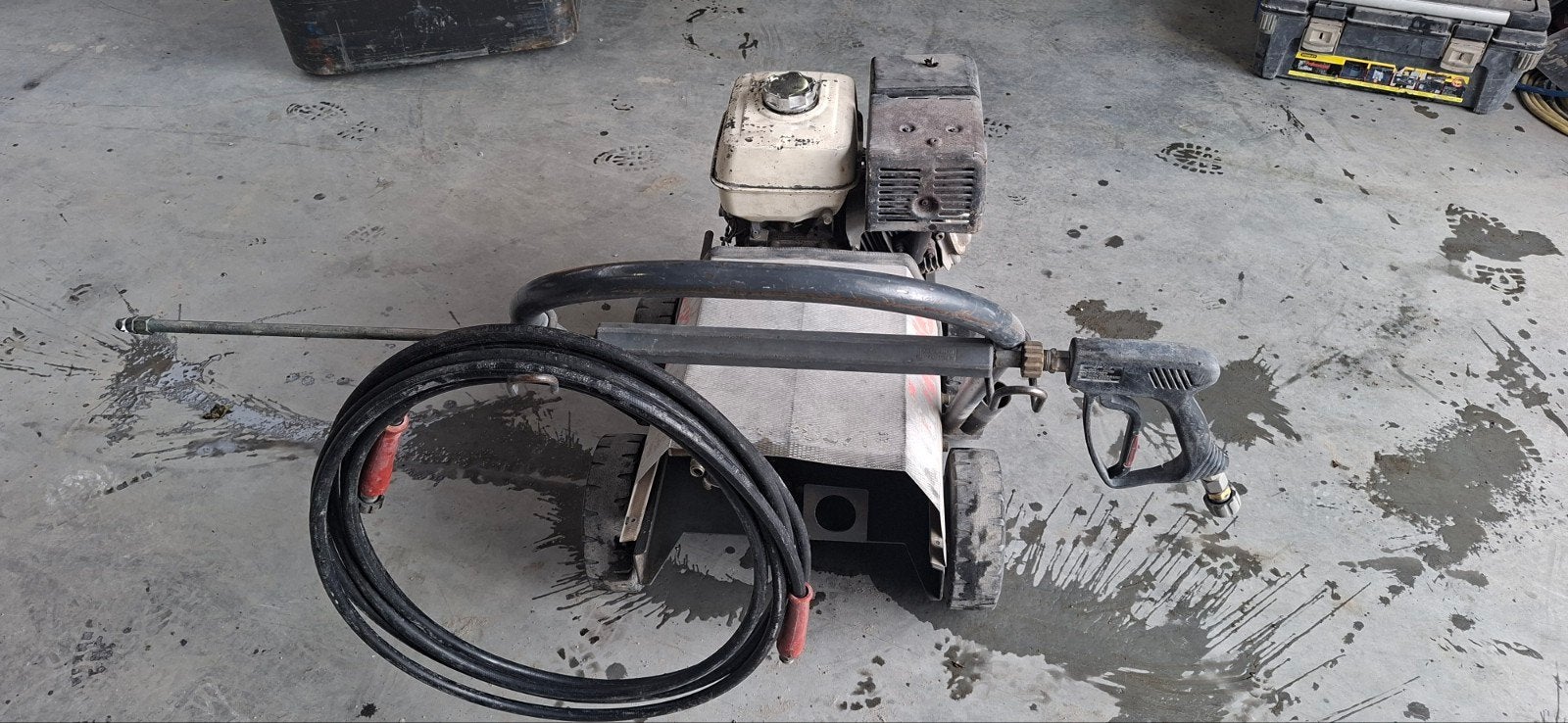 Dibo Hogedrukreiniger 200 bar met slang en lans, Ophalen of Verzenden, Gebruikt, Benzine, Dibo