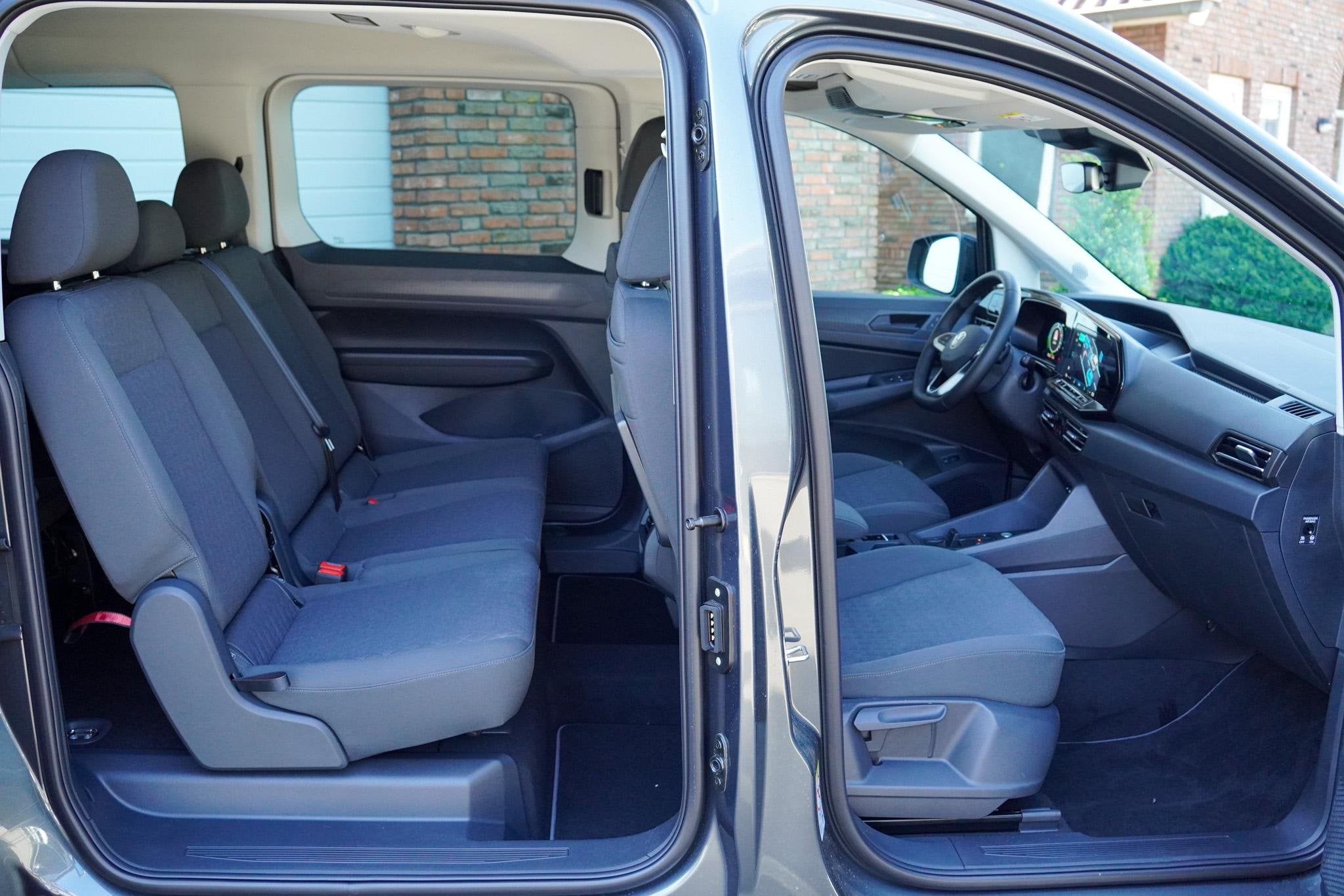 Volkswagen Caddy Maxi 1.5 TSI Hybride Life 7 Zits Apple Carp, Auto's, Volkswagen, Stof, Euro 6, 4 cilinders, 150 min