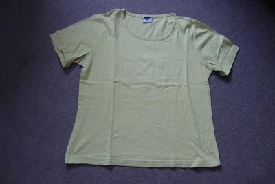 Groene TOP met korte mouw Maat S, Ophalen of Verzenden, Zo goed als nieuw, Korte mouw, Maat 36 (S)