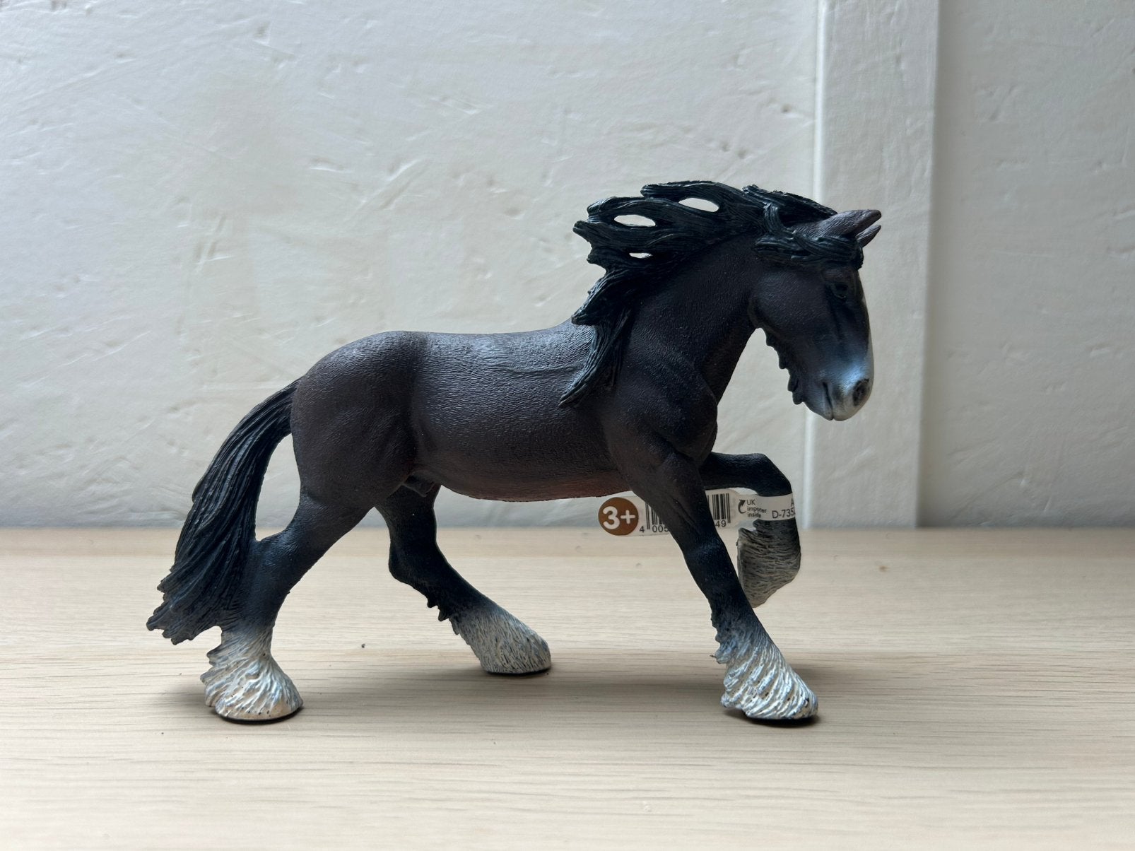 Schleich shire nieuw, Verzamelen, Dierenverzamelingen, Ophalen of Verzenden, Zo goed als nieuw, Paard, Beeldje of Figuurtje