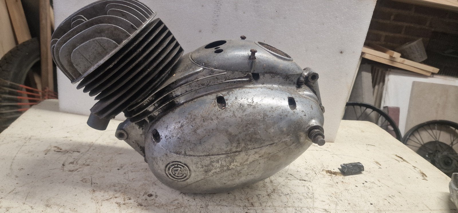 cz 150 ?, Motoren, Ophalen