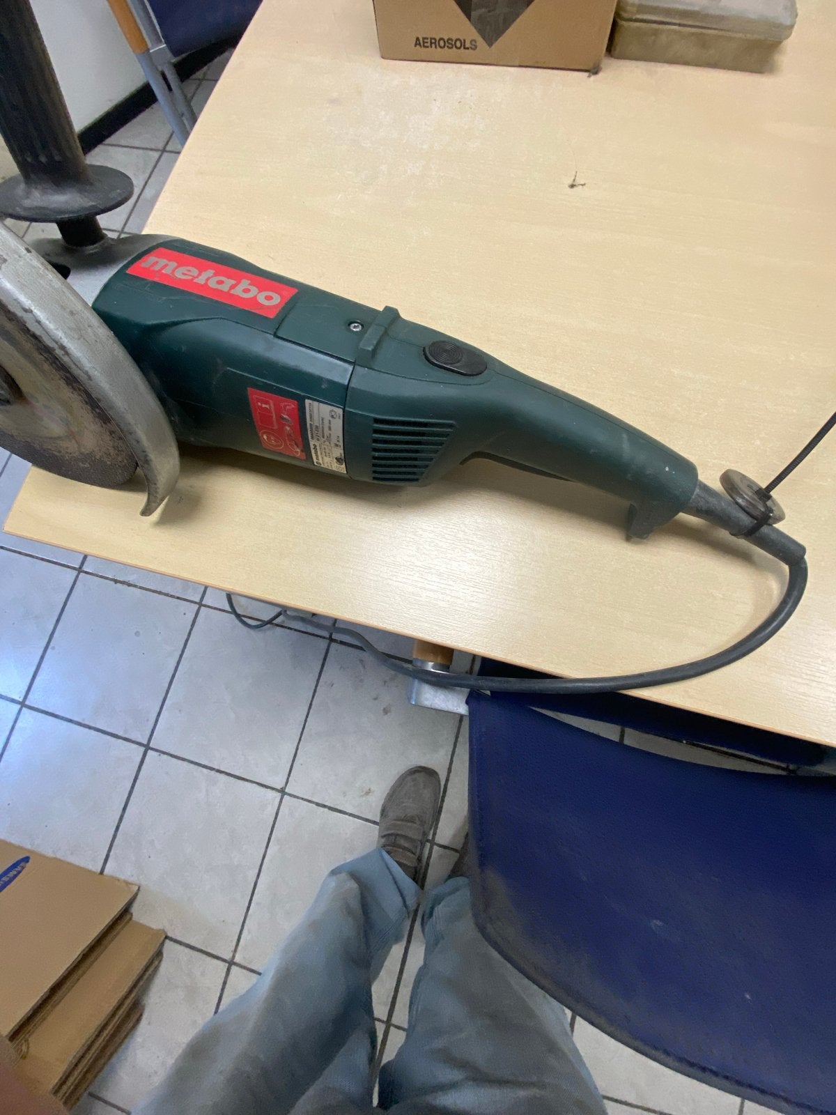 Metabo W 21-230 Haakse Slijper - Krachtig en Betrouwbaar, Ophalen of Verzenden, Gebruikt, 1000 watt of meer, Haakse handslijpmachine