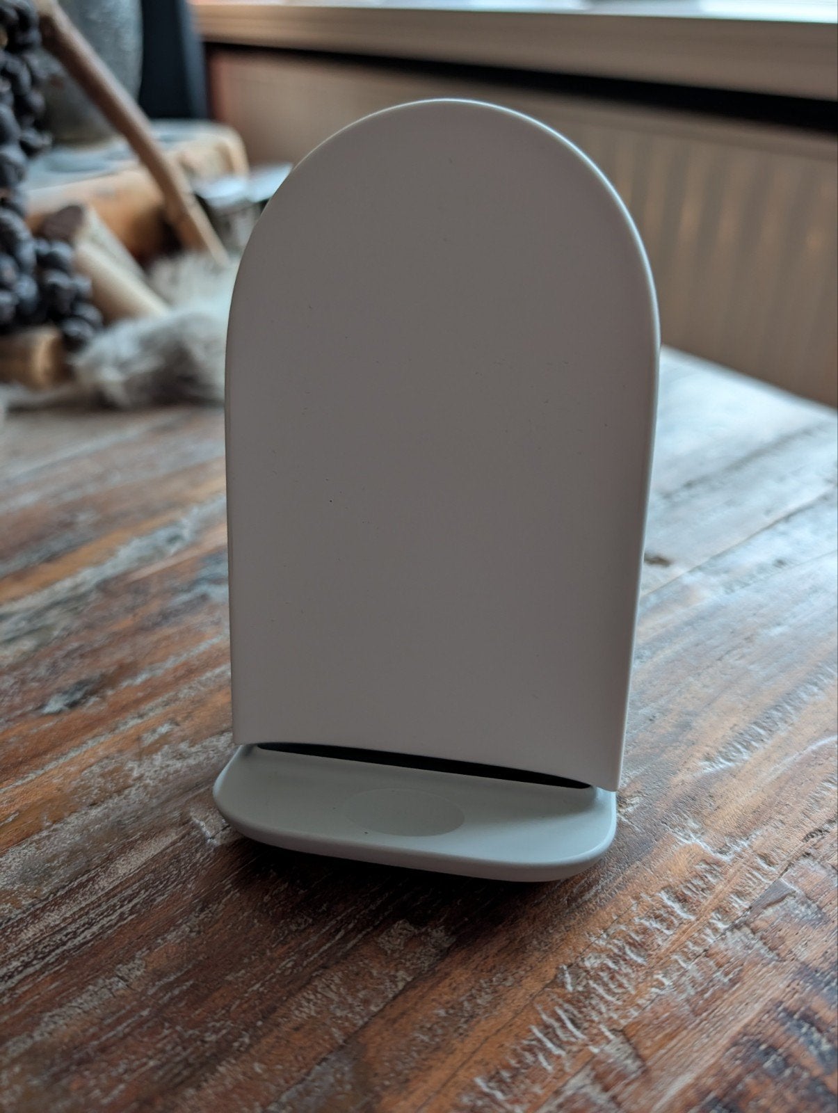 Google Pixel Stand 2 (2e generatie) draadloze oplader, Universeel, Draadloze oplader, Ophalen of Verzenden, Zo goed als nieuw