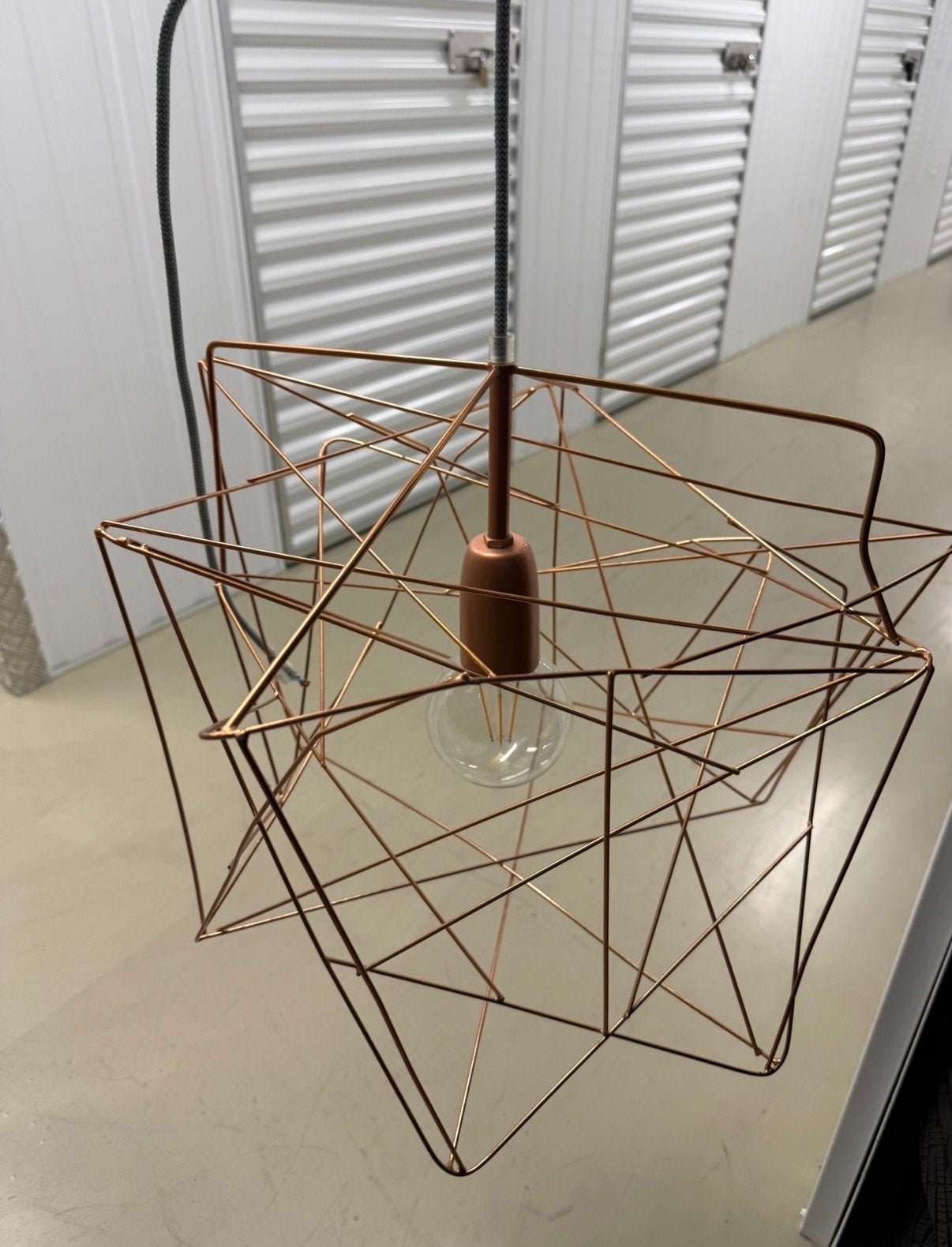 Koperen design draadlamp - Geometrisch design 2 stuks, Ophalen of Verzenden, Zo goed als nieuw, Metaal, E27 (groot)