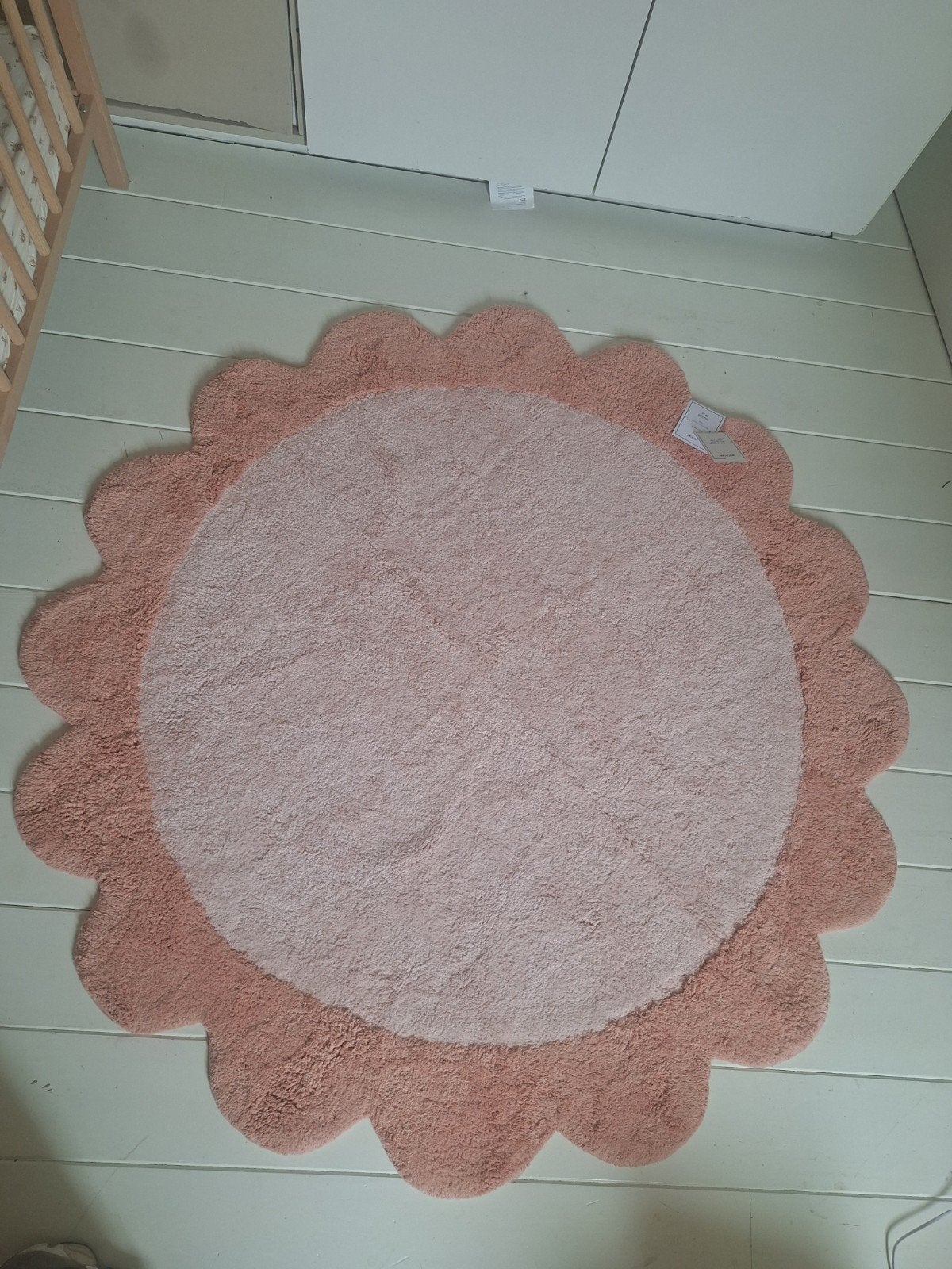 Nieuw vloerkleed H&M bloem, Ophalen, Rond, Overige kleuren, 100 tot 150 cm